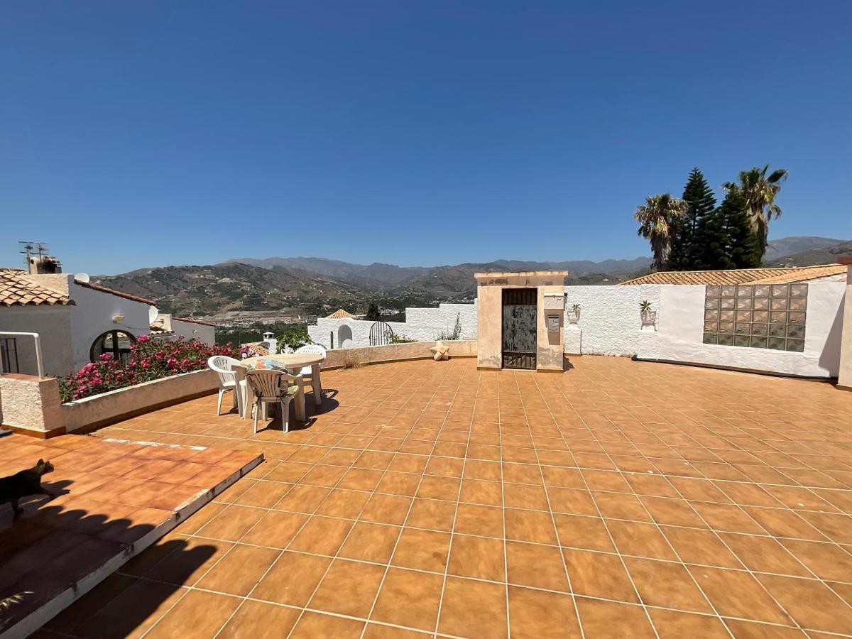 Los Pinos Almunecar Exterior photo